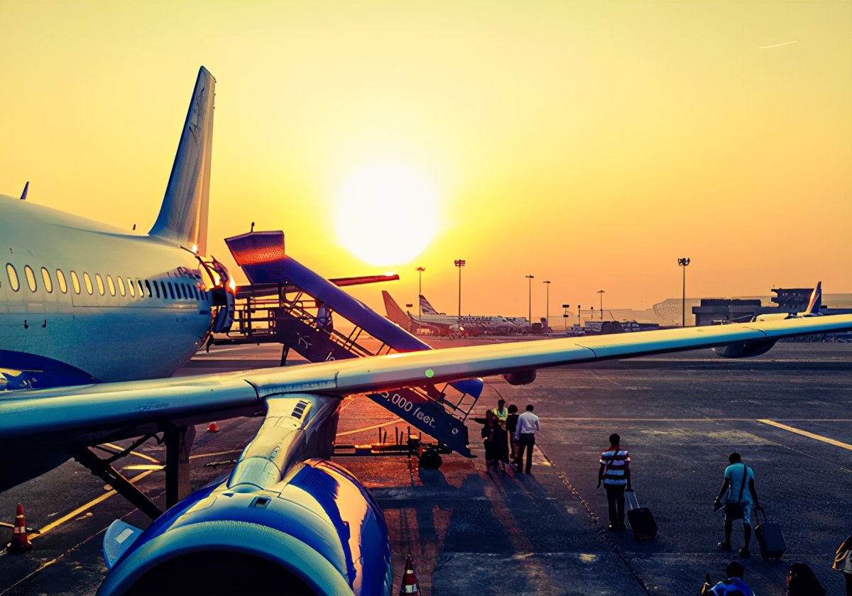 飞机因航空公司原因延误怎么办,航空公司飞机延误找哪个部门投诉