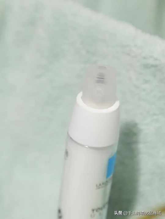 夏季水乳清爽控油,混干鼻子出油夏季水乳