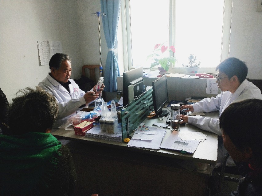 千户镇卫生院在哪里,千户镇干部名单