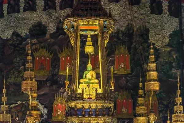 泰国玉佛寺看什么,泰国玉佛寺参观