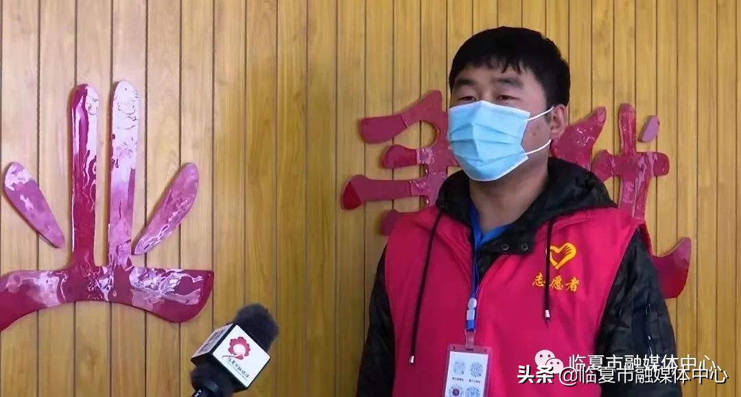 临夏市东区街道李孟社区：“跑腿代购”服务为疫情防控增添别样温情