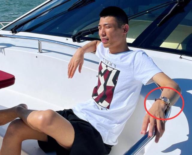 百达翡丽鹦鹉螺旭旭宝宝,旭旭宝宝买的百达翡丽哪款