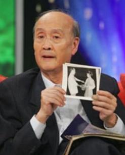 金庸和夏梦谁最美,夏梦让金庸只能单相思的女子