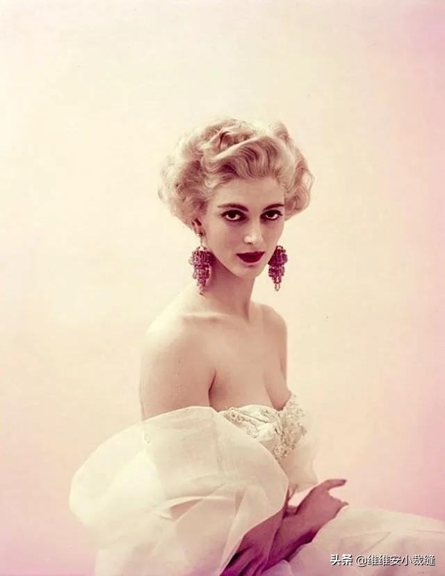 90岁超模三次婚姻,92岁超模走t台