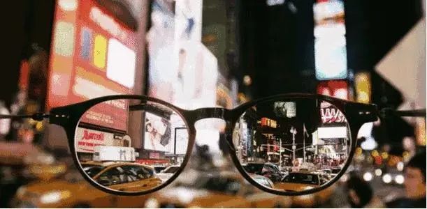 太原宝岛眼镜一般多少钱,宝岛眼镜550块钱