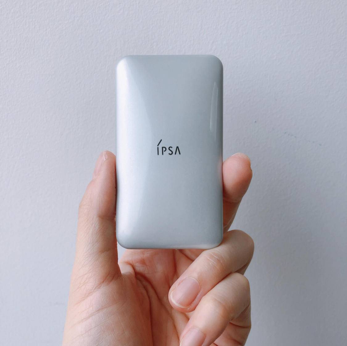 做好护肤什么意思,底妆遮瑕为主粉底为辅