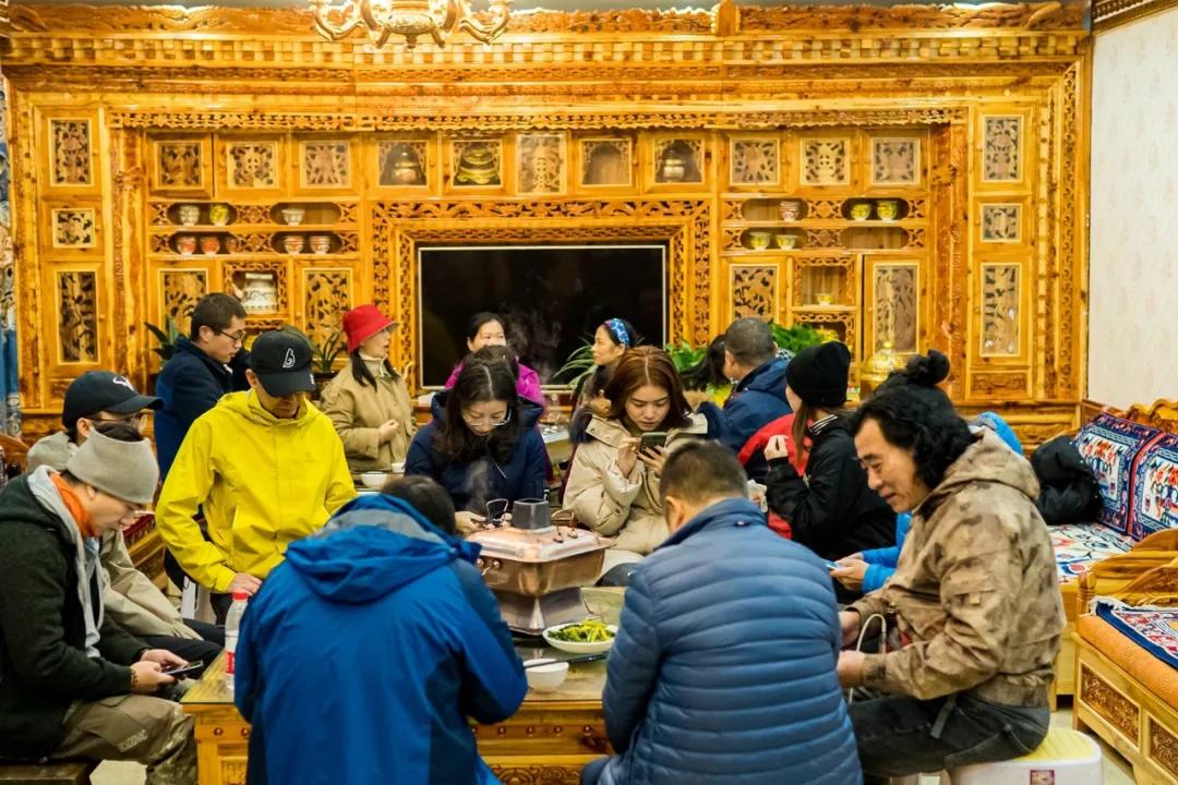 绫充簹缃楅湼鐜嬪北鏃呮父瑙嗛,绫充簹缃楅湼鐜嬪北鍏ㄦ櫙