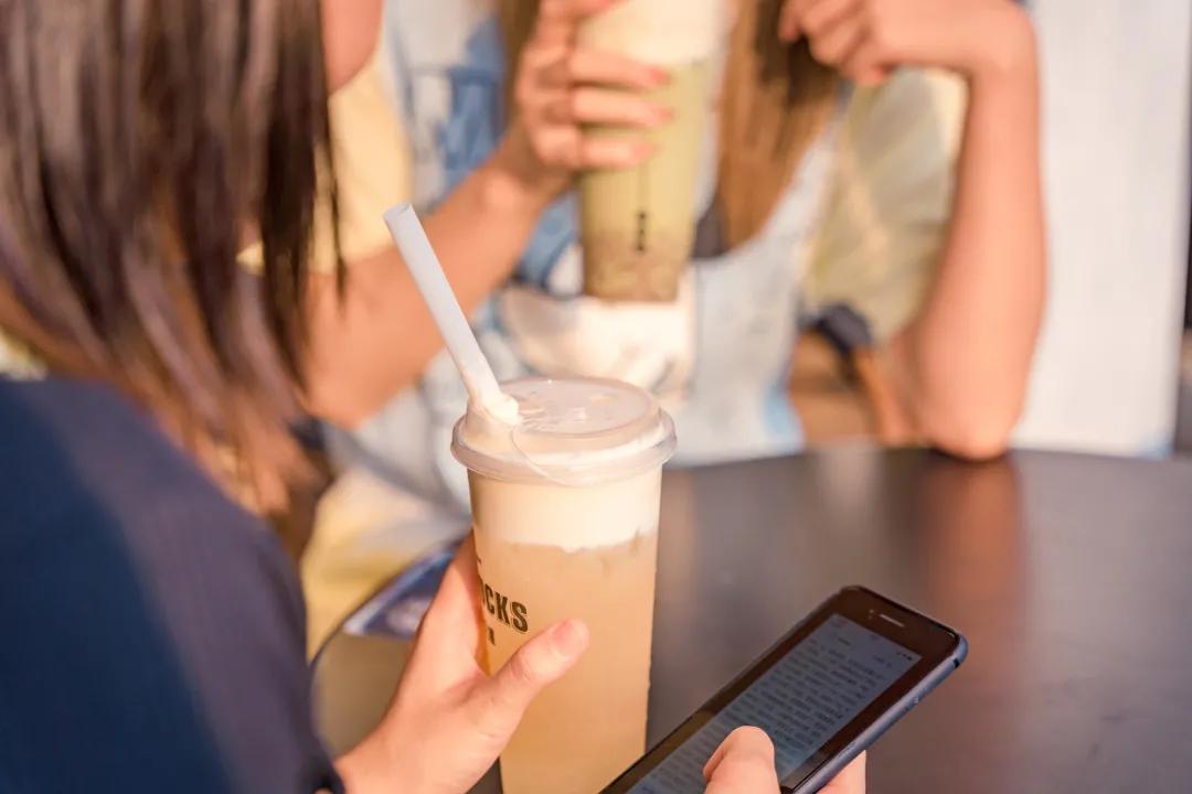 每次经过丰乐路,我都会下车买一杯舞茶道