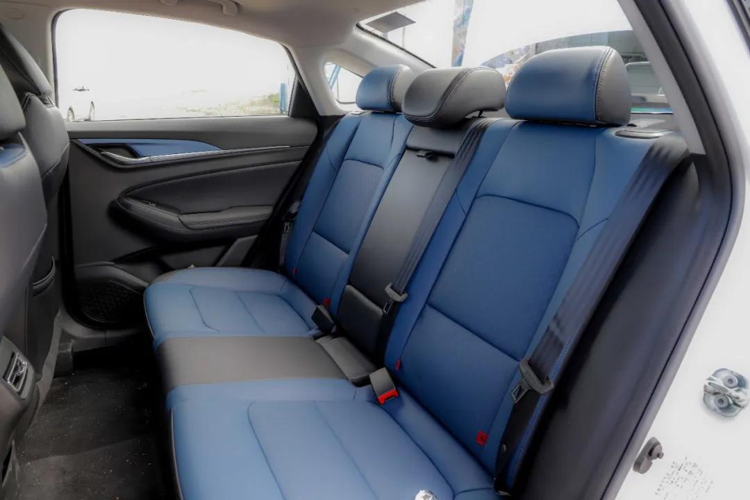 长安逸动ev试驾视频,长安逸动ev纯电动车质量怎么样