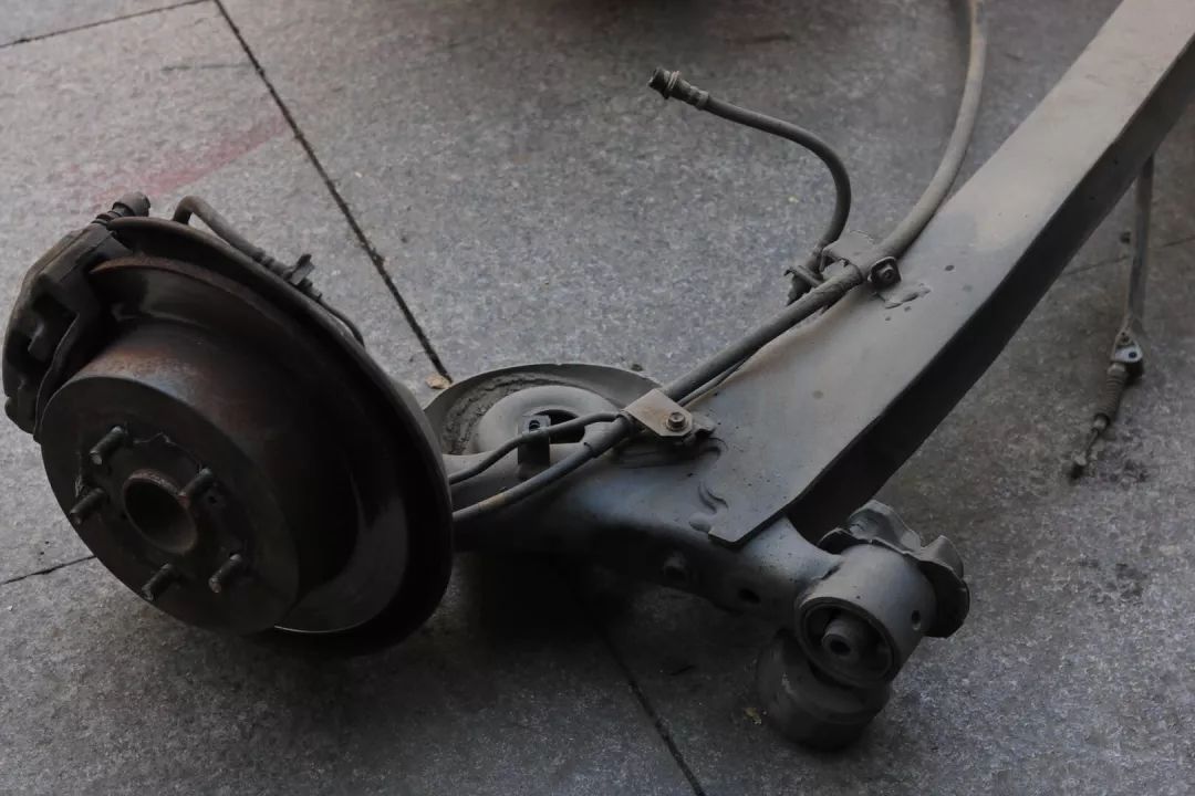 怪兽修车翻新,怪兽修车老车翻新