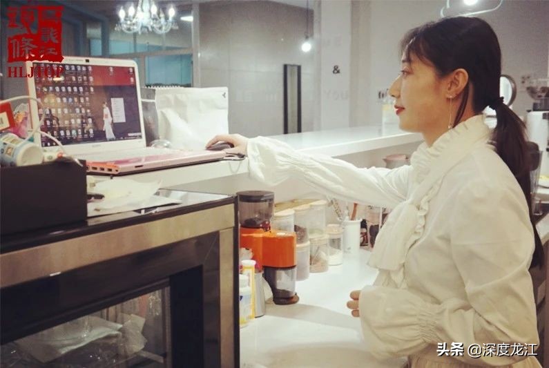 【冰城浮生记Day9】斜杠青年于浩洋：上得了讲台下得了柜台