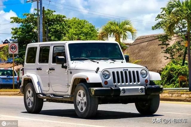 最新款牧马人高配低配区别,19款牧马人报价