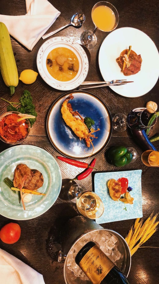 南宁富力万达文化酒店附近美食,南宁万达美食汇自助餐