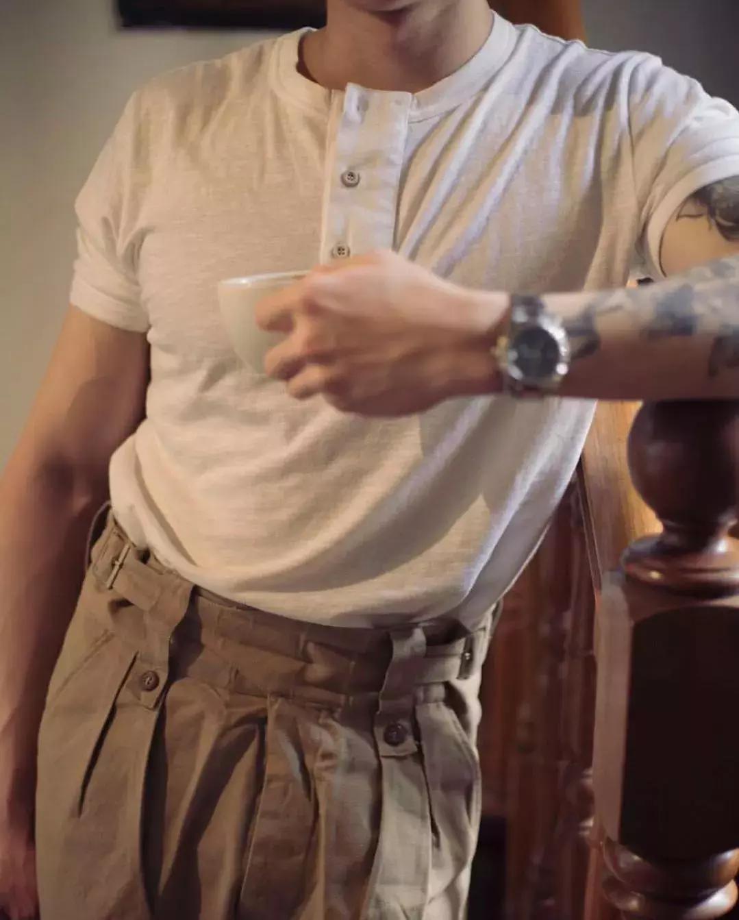 亨利领复古穿搭,高端男士亨利领中袖