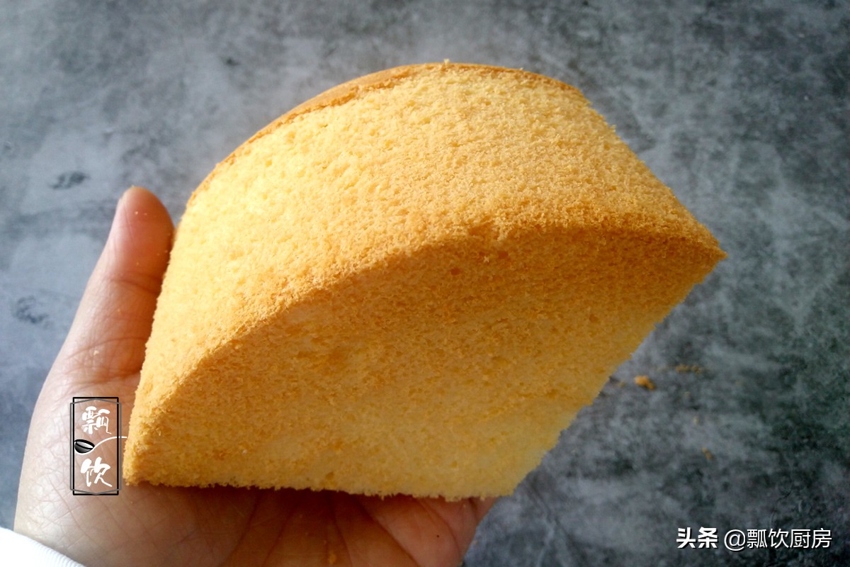 做好的蛋糕放凉容易塌陷,为什么做的蛋糕塌陷和不蓬松