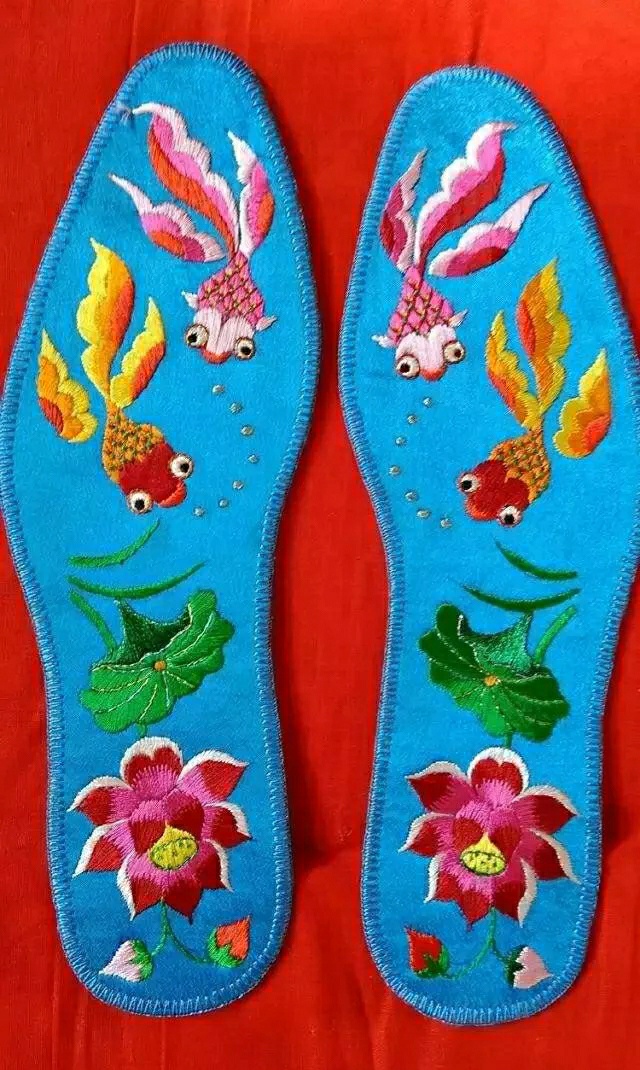 八瓣花鞋垫图案怎么绣,绣鞋垫花样图案大全