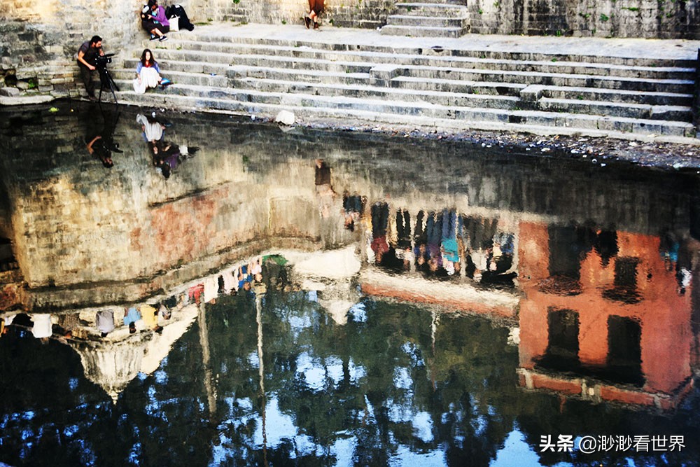 尼泊尔恒河上的烧尸庙,夜游尼泊尔烧尸庙