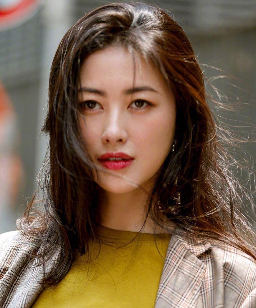 结婚不到3个月,“将门名媛”朱珠的精英老公就露馅了?