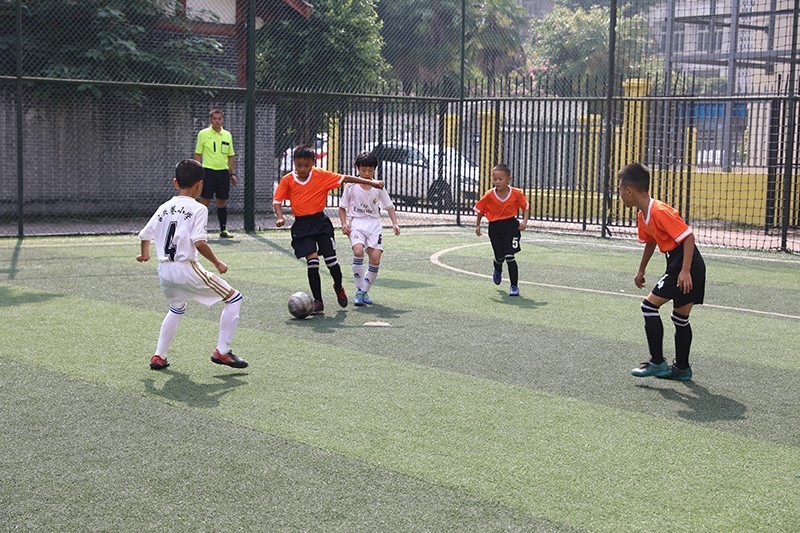 激情点燃梦想啦啦操,激情点燃足球