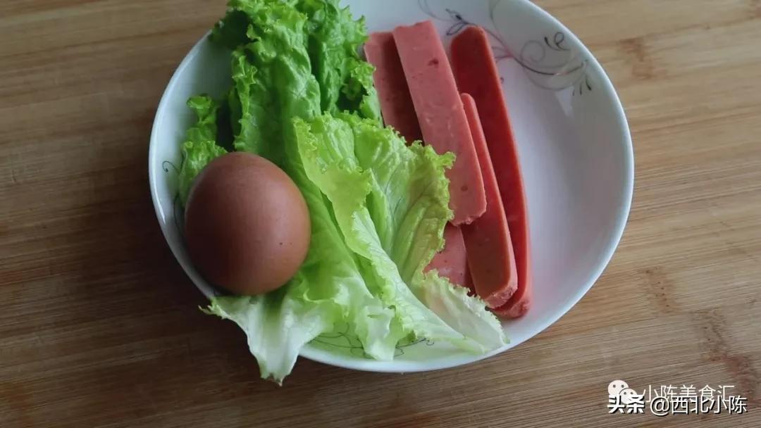 美味营养早餐“手抓饼”终于可以在家做了，按照方法操作特别简单