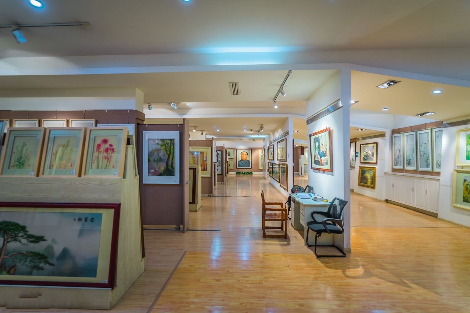 湘绣博物馆有人专门绣湘绣吗,湘绣博物馆哪个好看