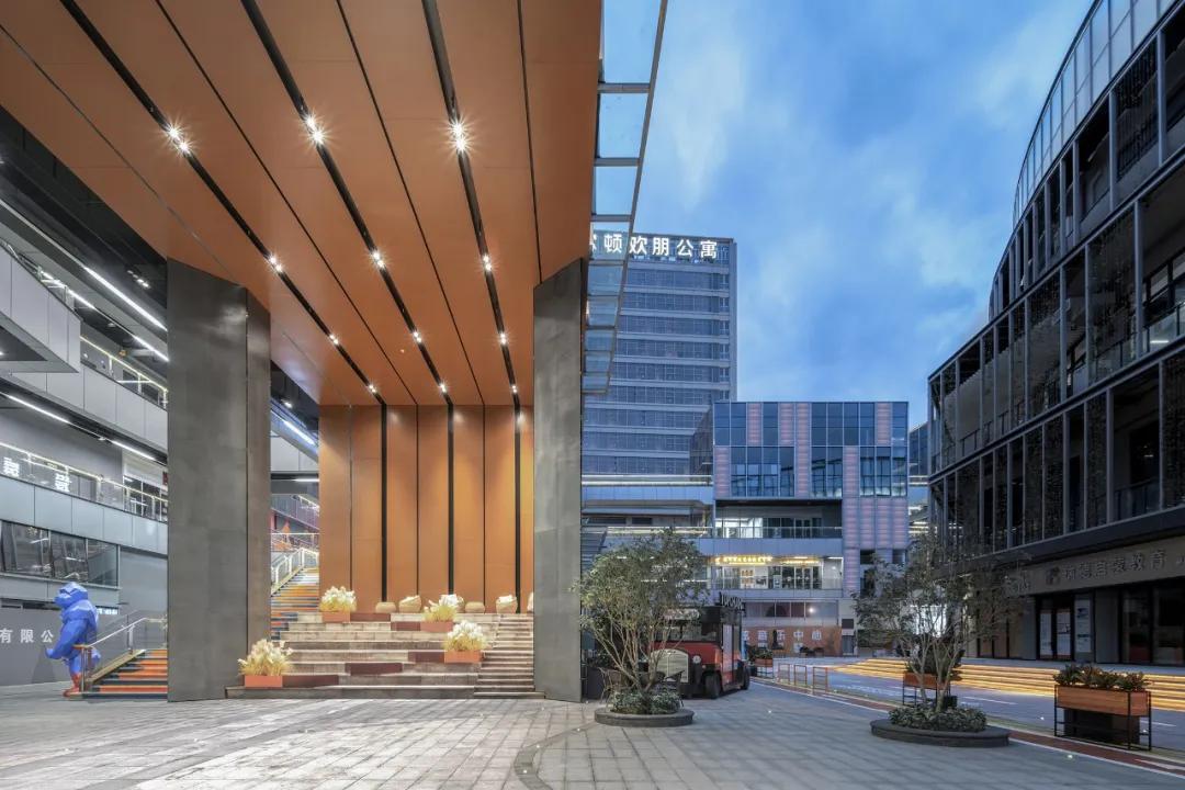 福田区阳基商业广场城市更新旧改,深圳阳基商业广场