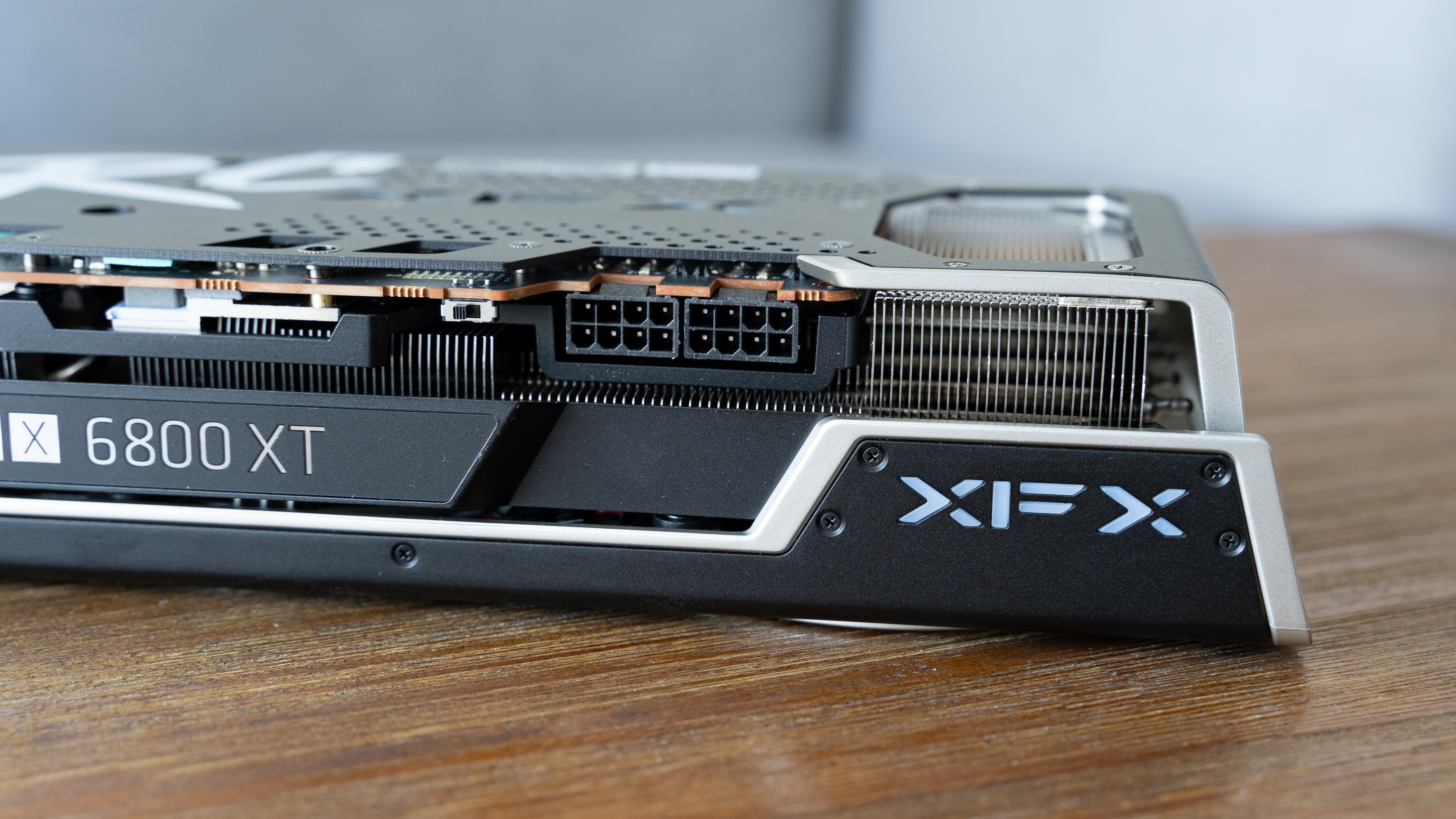 讯景rx6600xt海外版v2值不值入手,讯景rx6800海外版能买吗