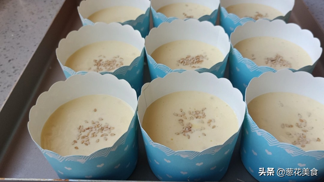 普通面粉做鸡蛋糕的最简单方法,家庭版自制鸡蛋糕简单无面粉