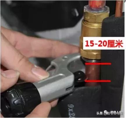 格力r32空调内机拆卸详细步骤,格力r32空调维修注意事项