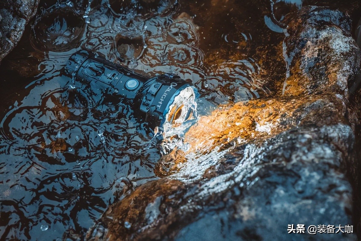 掠夺者手电筒多少钱,傲雷x9r掠夺者手电筒