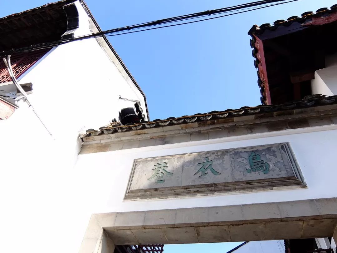 一到秋天南京就成了金陵,一入秋南京就成了金陵