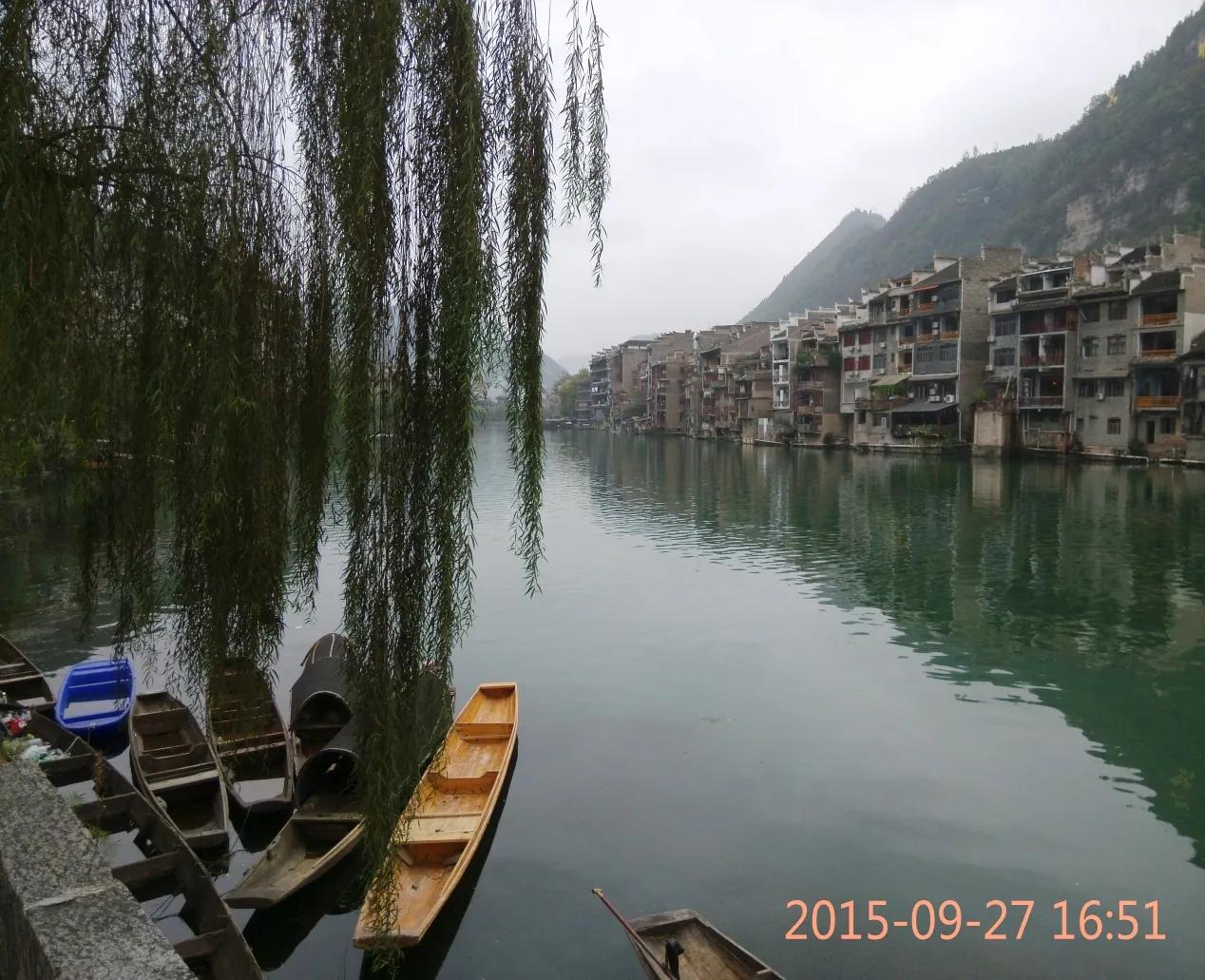 黄果树荔波小七孔苗寨镇远两日游,千户苗寨梵净山黄果树三日游