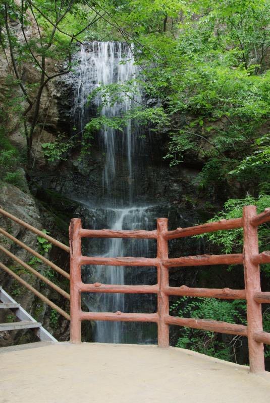 清泉山附近哪有好玩的,清泉山值得去吗