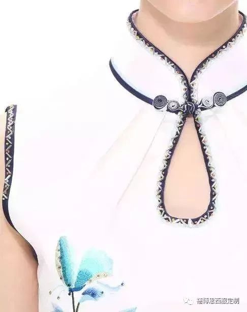 中国女孩儿穿旗袍妙不可言,旗袍所拥有的东方韵味