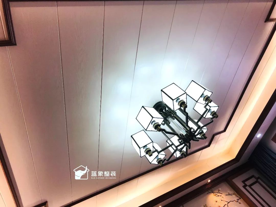 竹木纤维集成墙板和油漆哪个好,竹木纤维全屋整装多少钱一平米