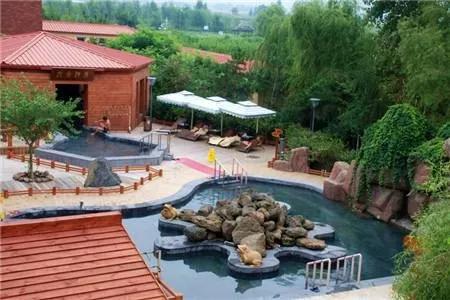 长春市附近泡温泉,长春适合冬天户外泡温泉的地方