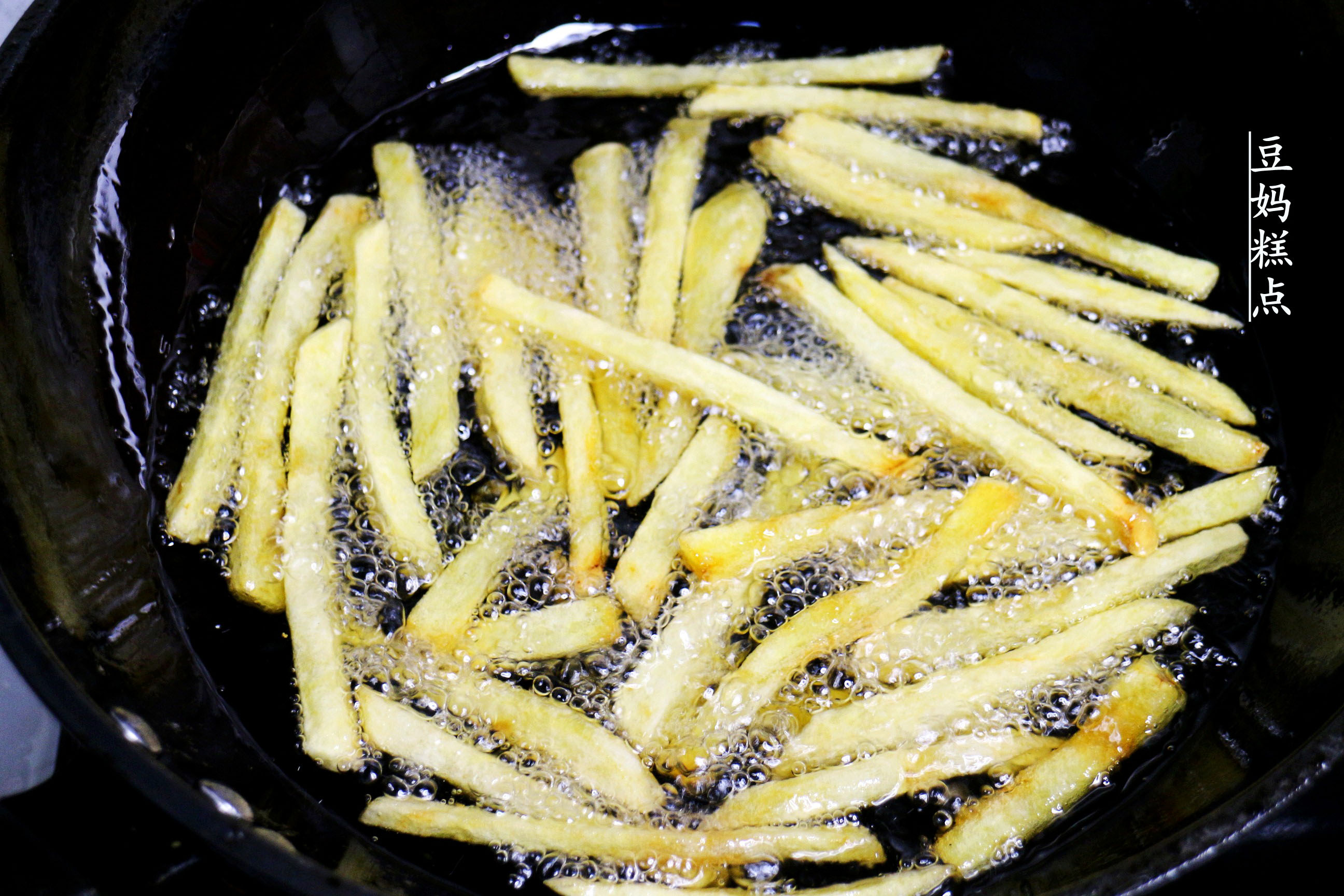 炸薯条做法家庭版又脆又好吃,教你在家简单炸薯条2块钱