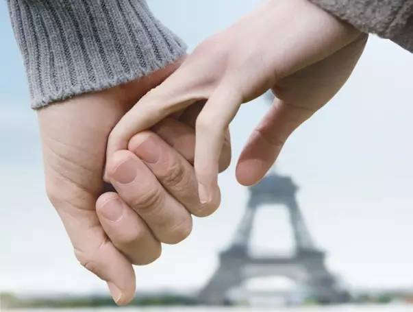 戒指戴在不同手指上的各种含义,戒指的戴法和意义十个手指男女