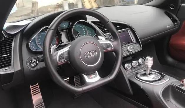 开了6-7年的奥迪应该卖多少钱,5年前花40万买汽车