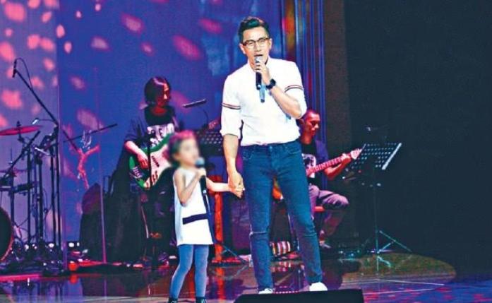 刘恺威给小糯米过六岁生日,刘恺威给杨幂买礼物吗