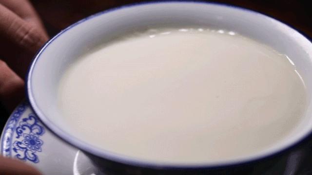 宝安人的顺德饭堂,生蚝用木桶蒸,还加黑松露