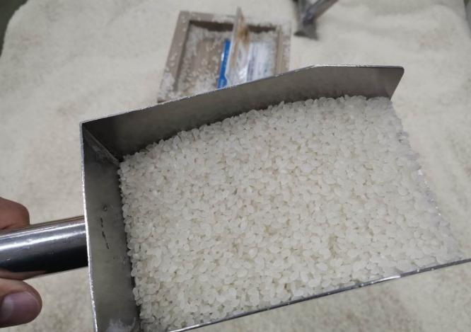 超市员工介绍商品,超市员工透露五种东西谁买谁上当