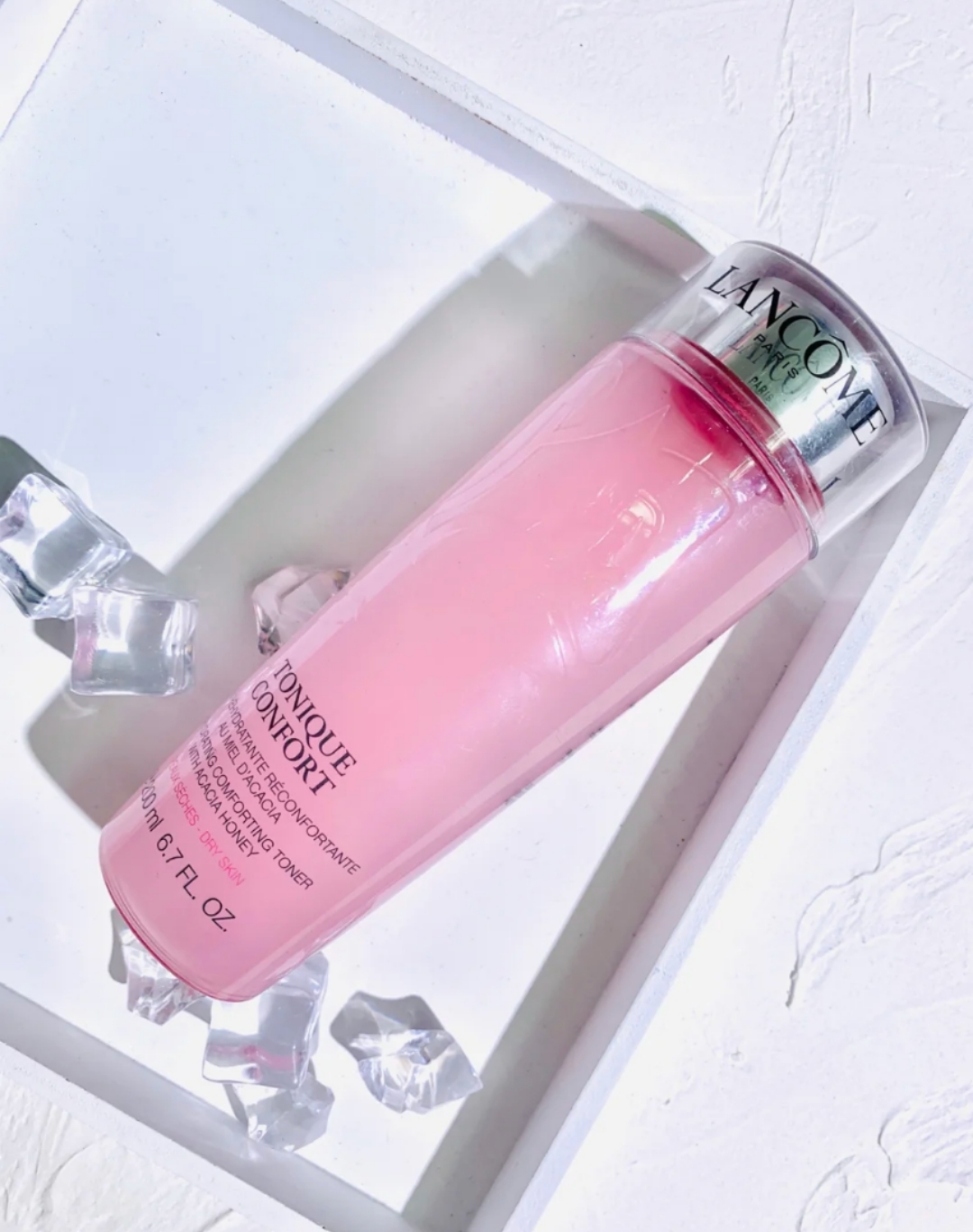 爽肤水推荐:加速皮肤的新陈代谢,均衡油脂和深层滋养肌肤效果好