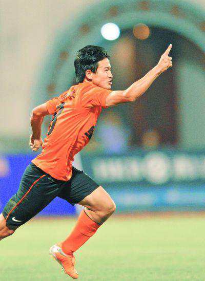 武汉卓尔|久违的身影拼搏的老将大博助力武汉闯过足协杯首轮