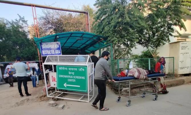 这个国家感染人数可能破5亿，上千万人或丧命