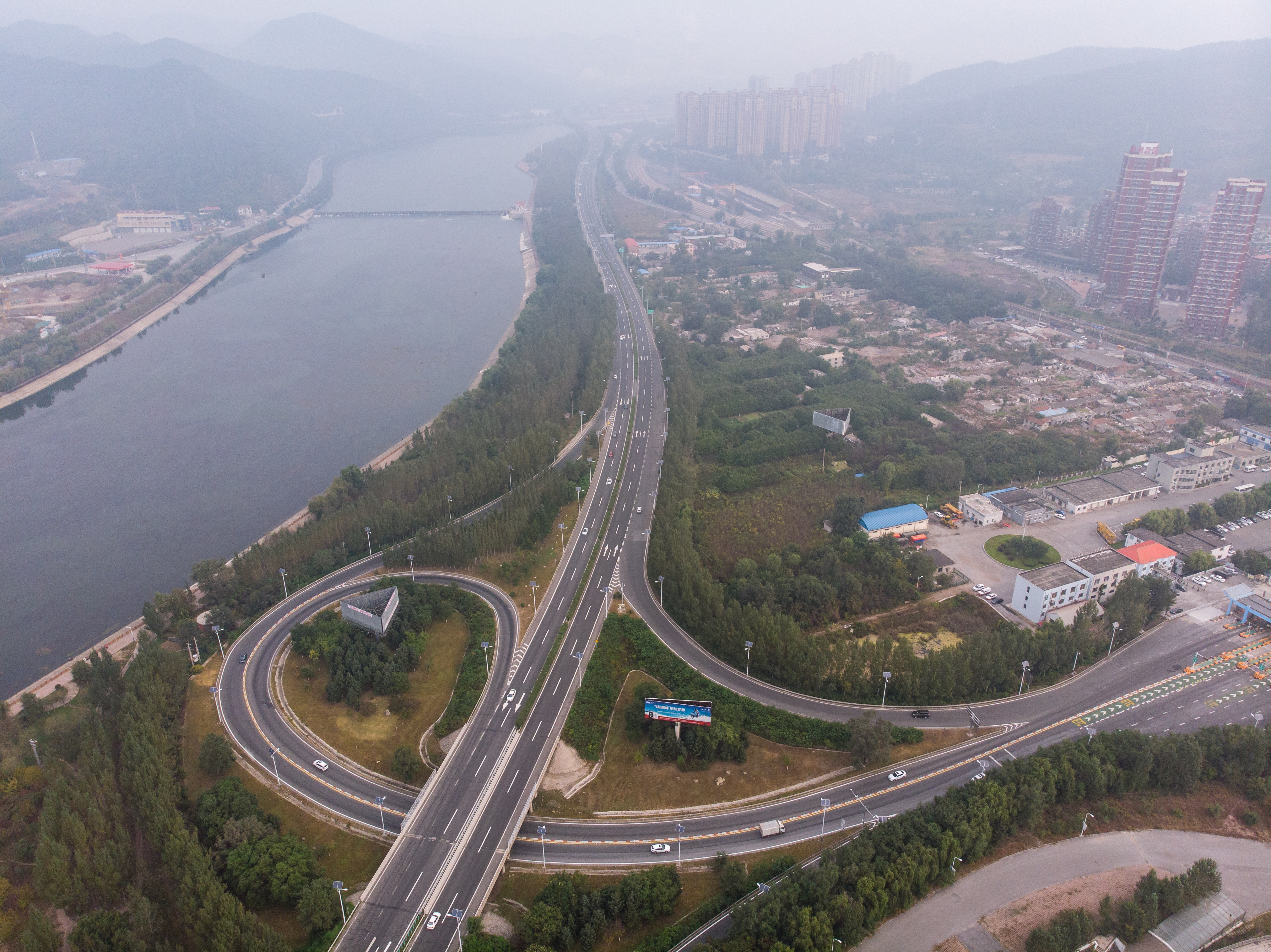 中朝边境自驾游视频,331国道自驾中朝攻略