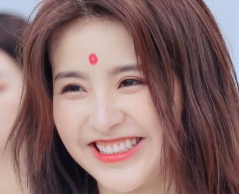 铏炰功娆ｇ粰閲戝瓙娑电偣绾㈢棧,铏炰功娆ｉ粍閲戠灣