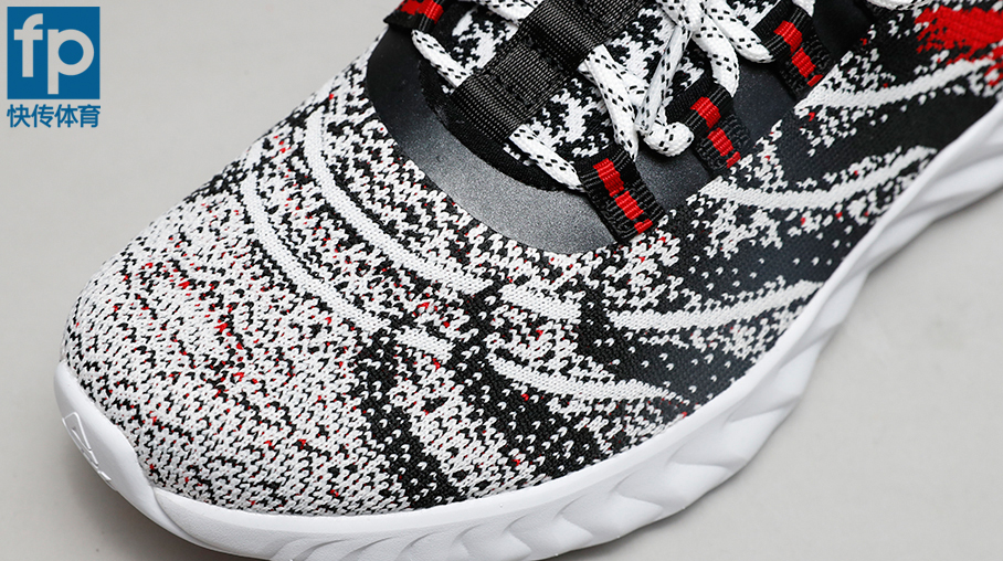 匹克态极2警告色开箱,匹克态极小球测评