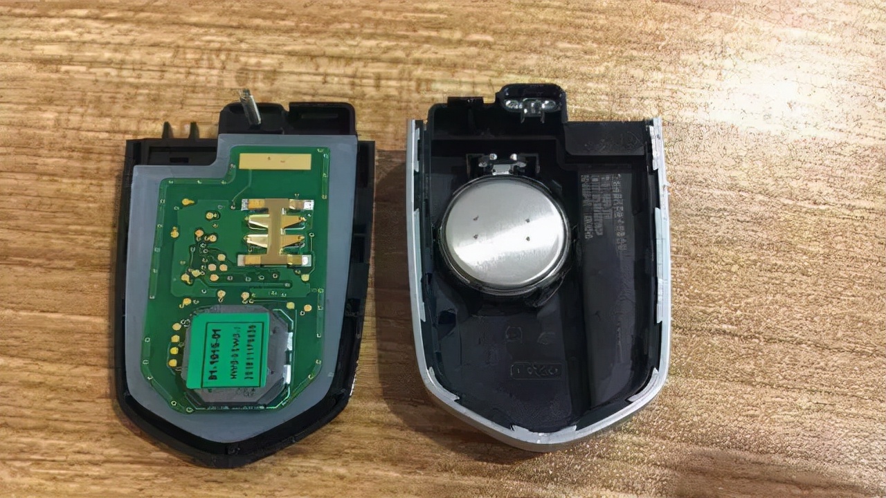 车辆遥控钥匙没电了怎么启动,索纳塔9钥匙没电应急启动视频