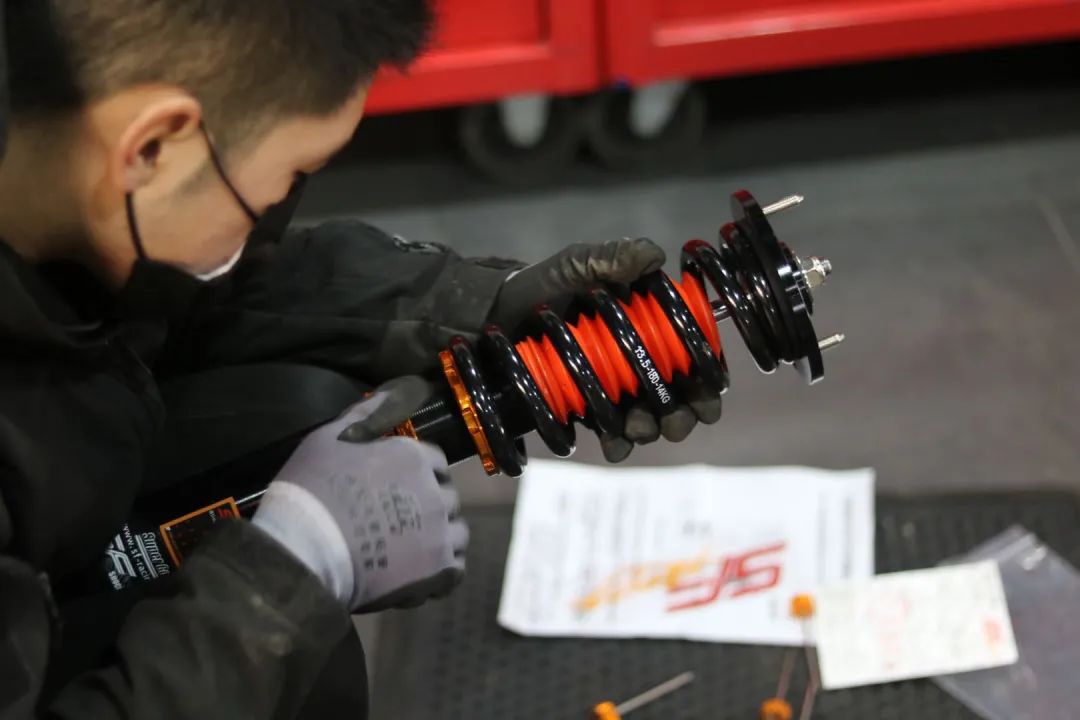 怪兽修车老途观,怪兽修车翻新艾力绅